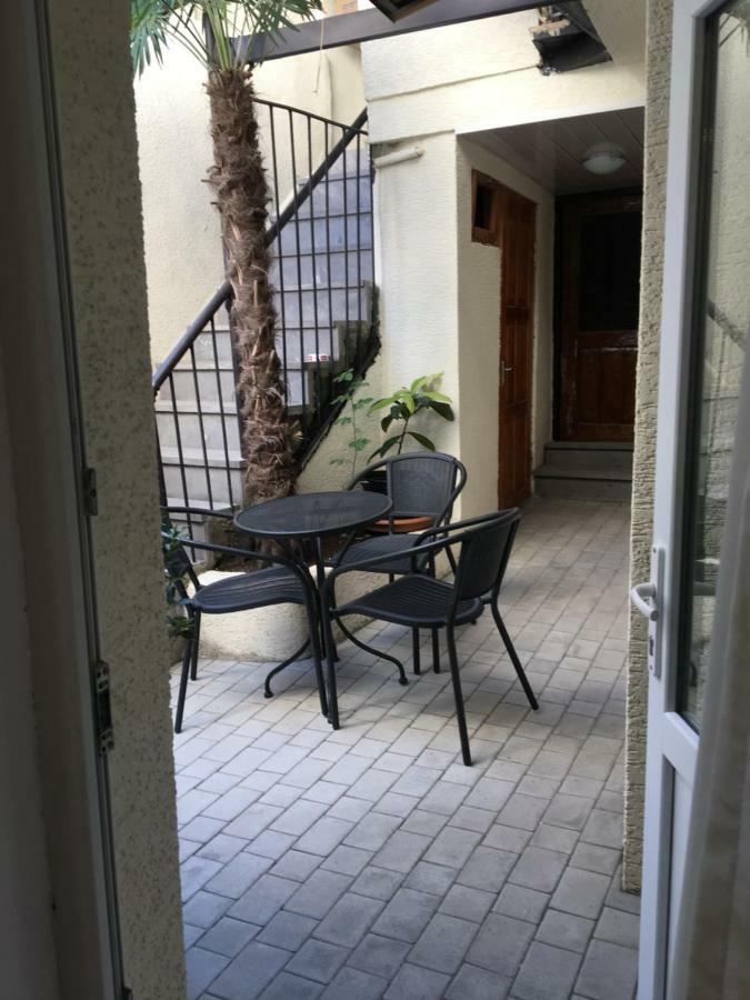 Appartement 10 Shindisi Street,Tbilissi Extérieur photo